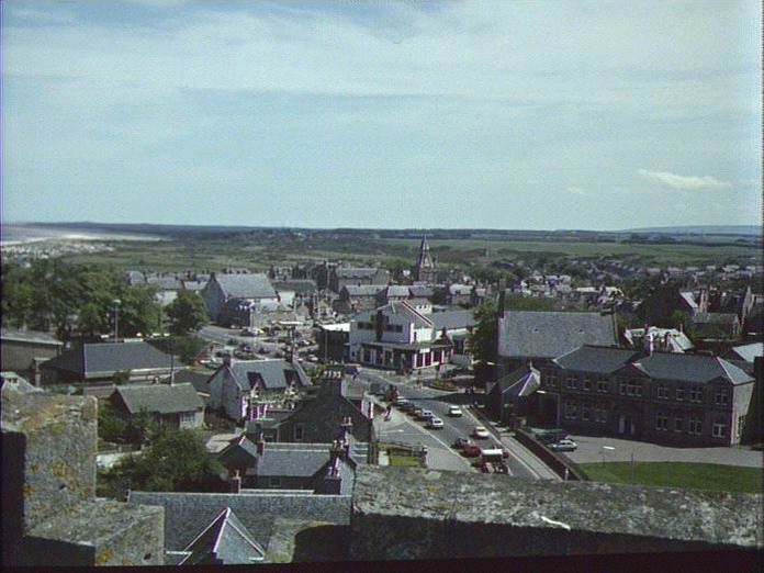 NAIRN, LOOKING EAST-1986
