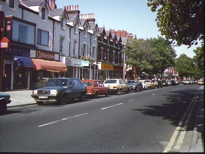 CLIFTON STREET AND SHOPS-1986