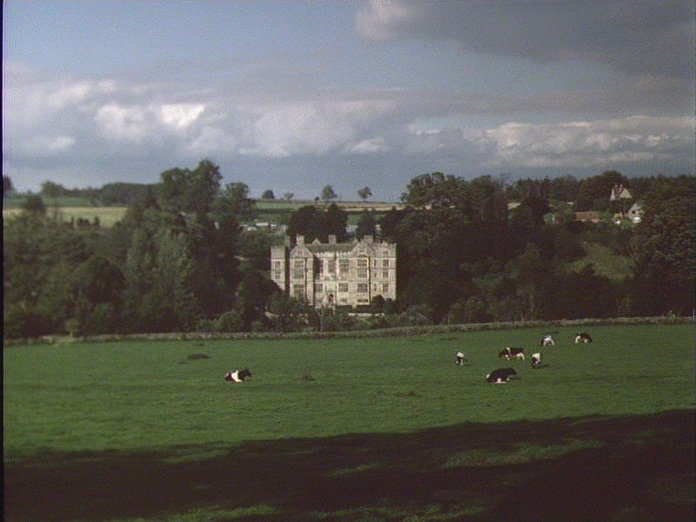 FOUNTAINS HALL-1986