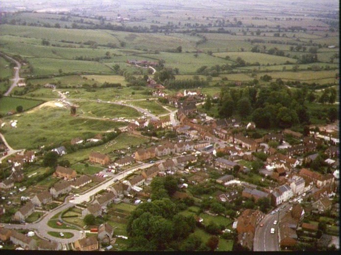 Aerial view of Brill centre.-1986