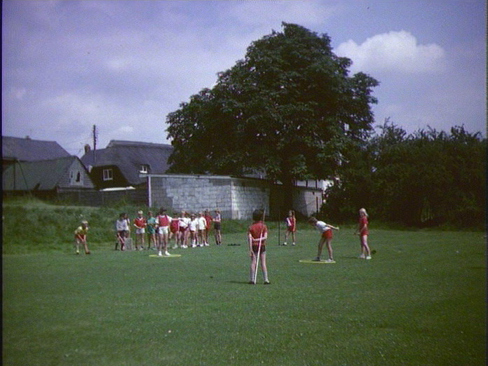 Children playing rounders-1986