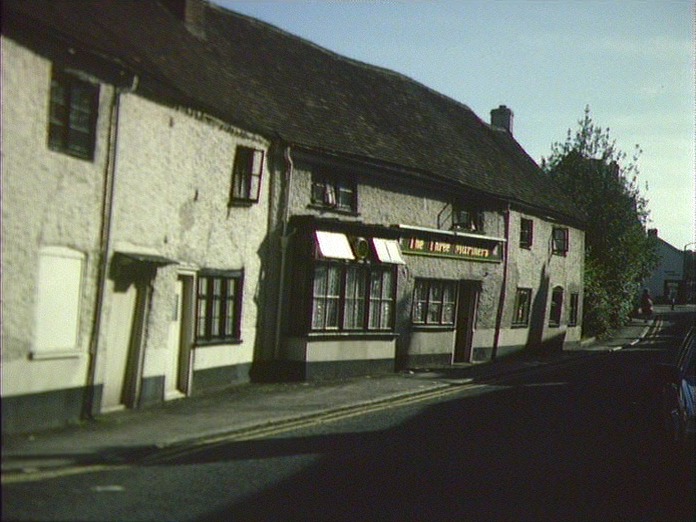 The Three Mariners Inn,Bagshot-1986
