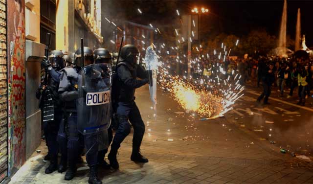 Reporting Europe: riot police in Spain